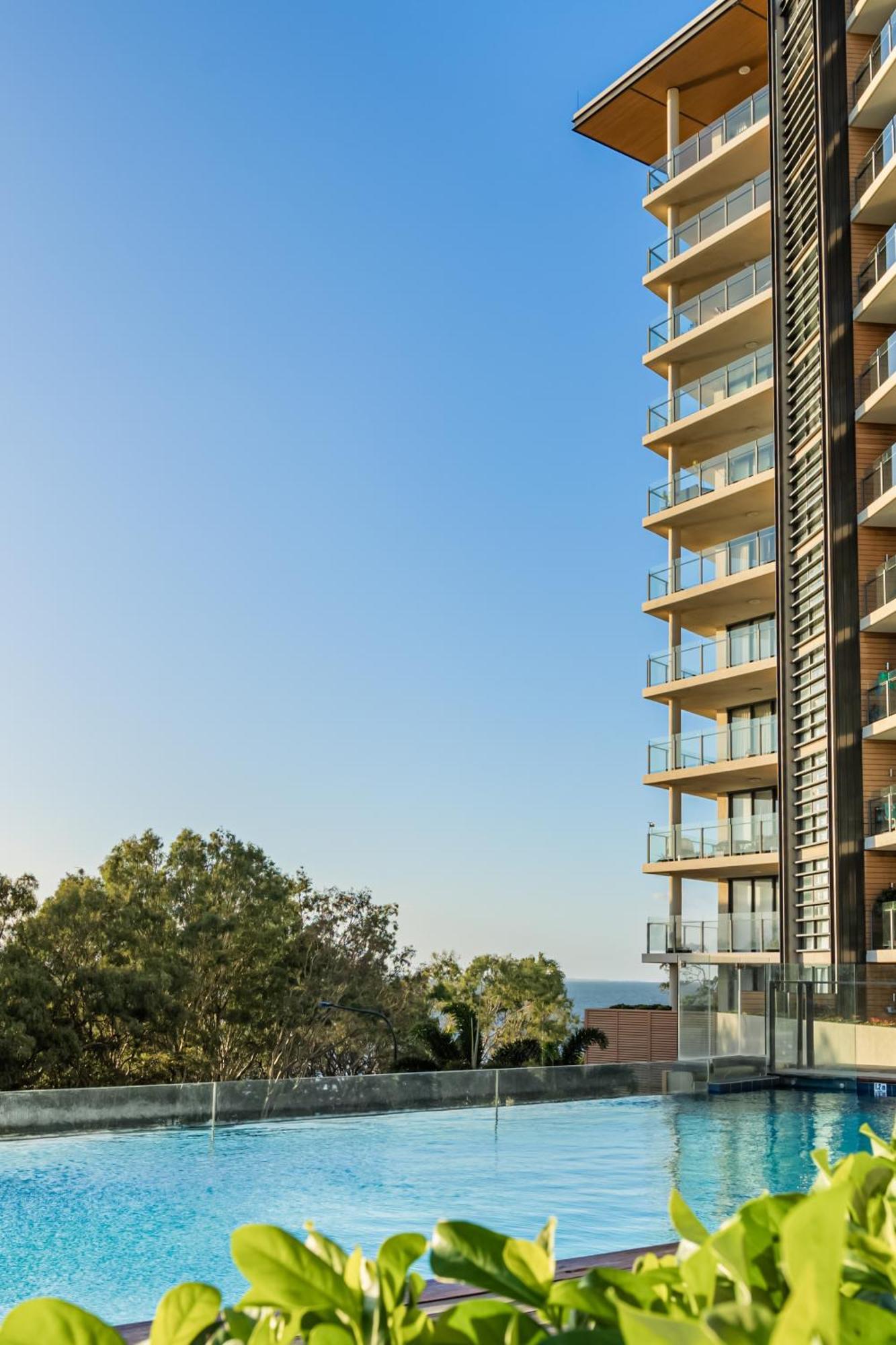 Oaks Redcliffe Mon Komo Suites Esterno foto