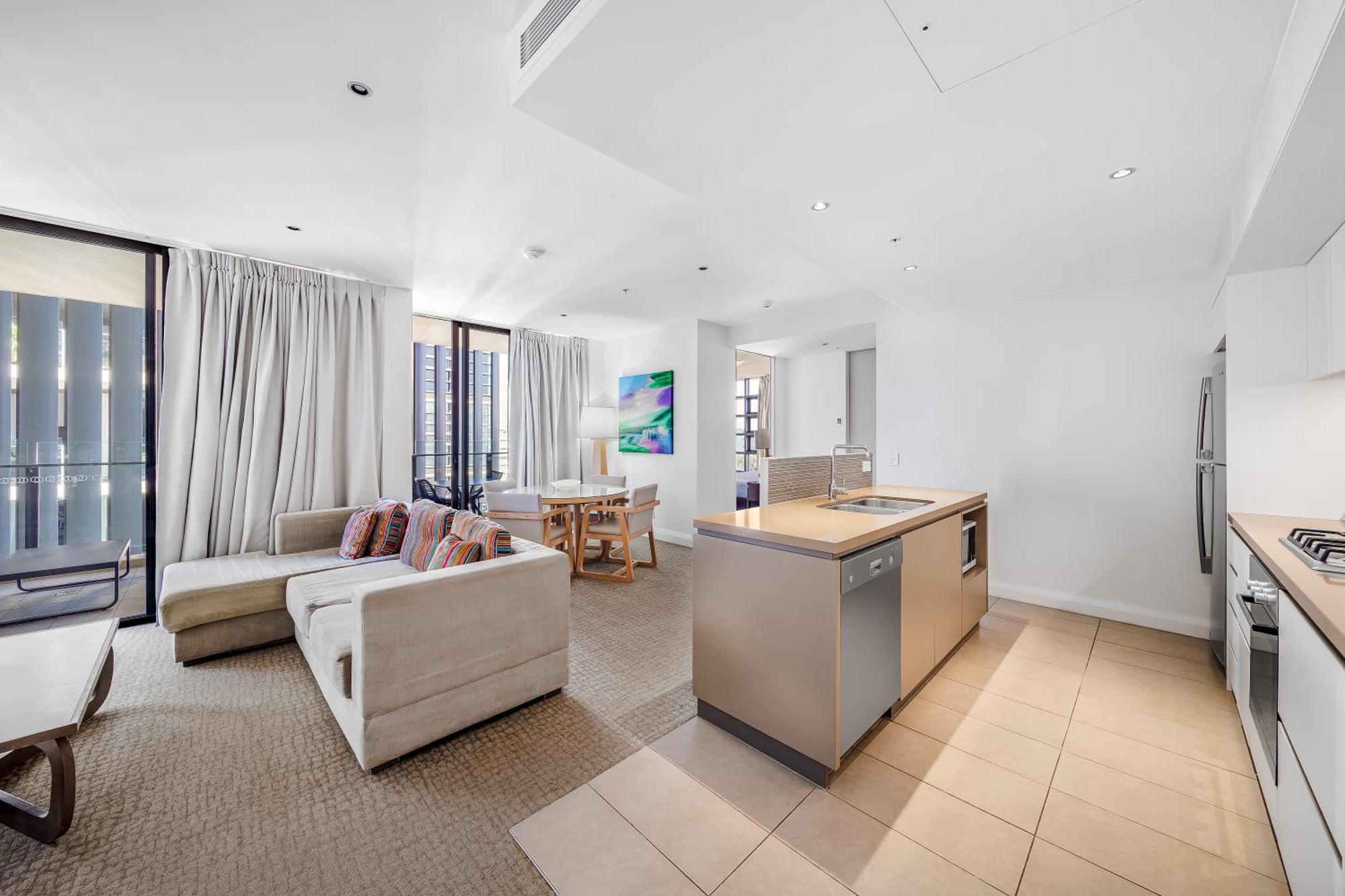 Oaks Redcliffe Mon Komo Suites Esterno foto