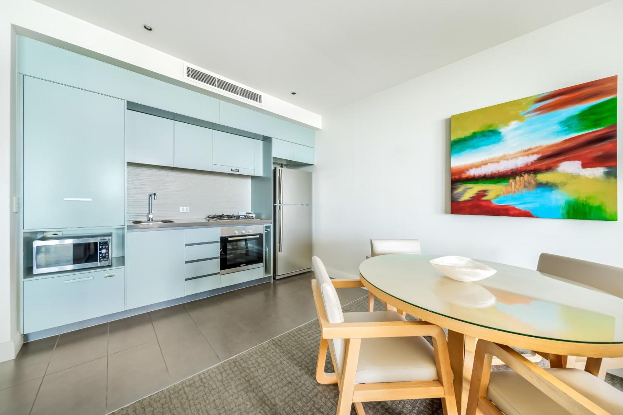 Oaks Redcliffe Mon Komo Suites Esterno foto