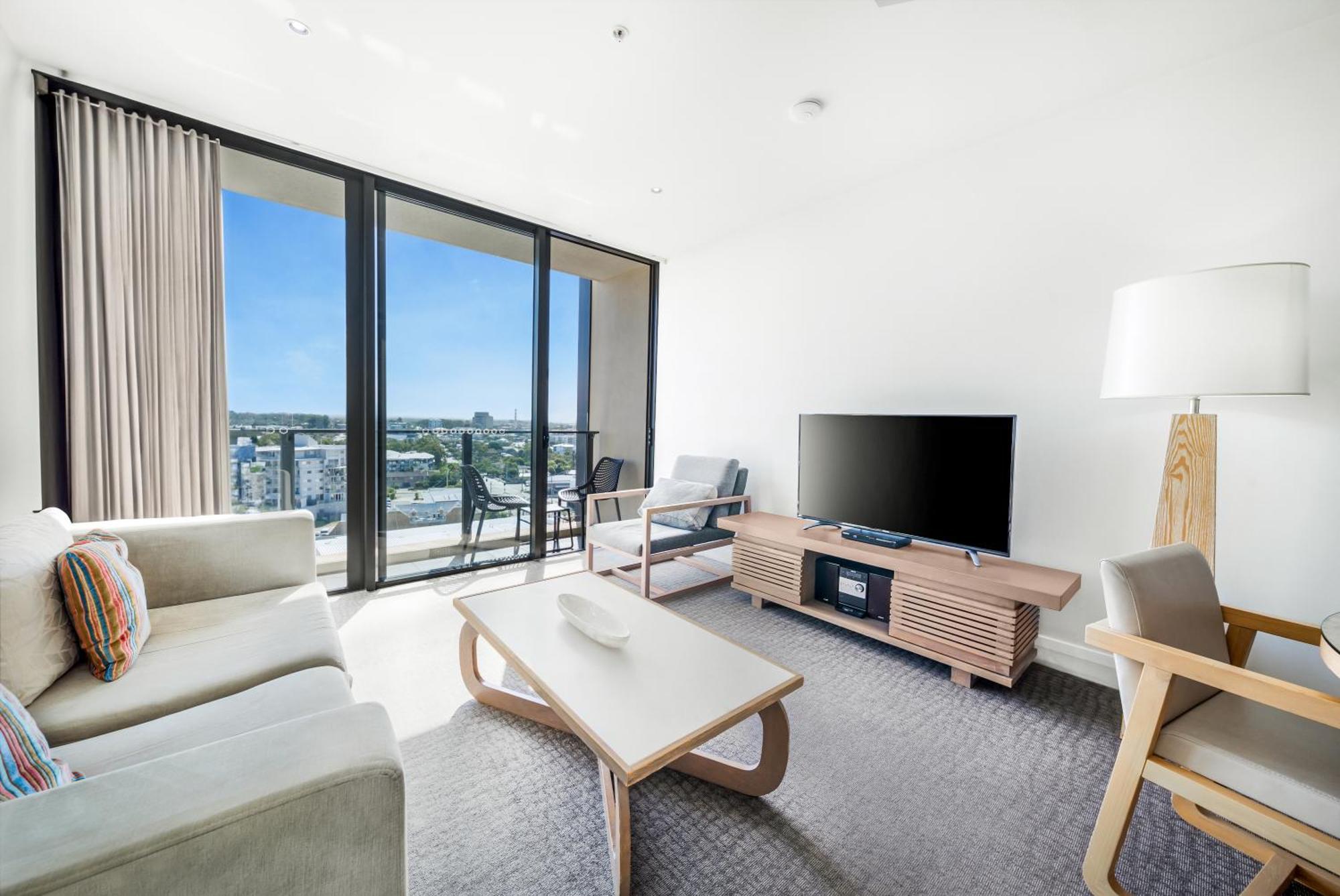 Oaks Redcliffe Mon Komo Suites Esterno foto